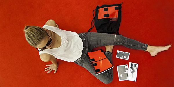 两个数字，撑起了一届电影节的视觉系统